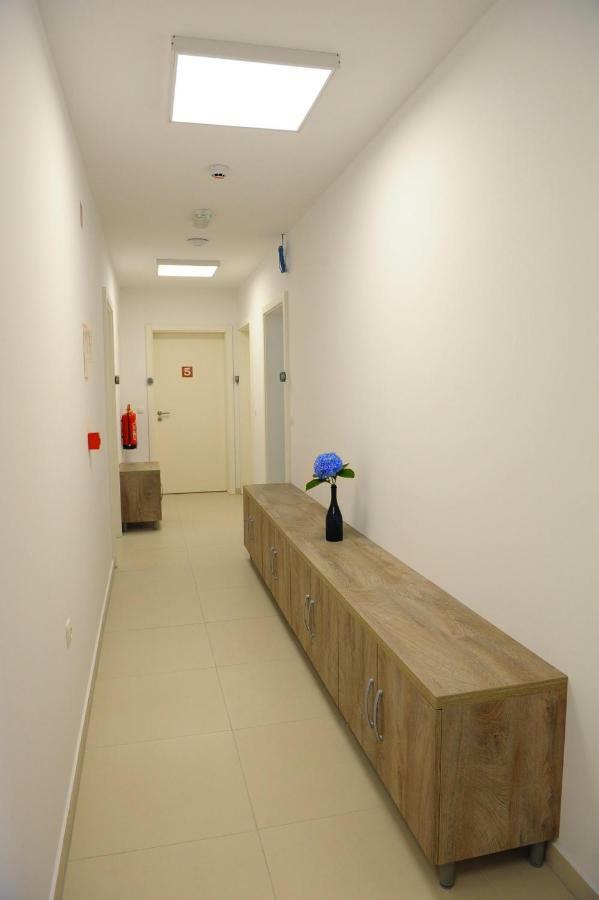 Hostel Ormoz Ngoại thất bức ảnh