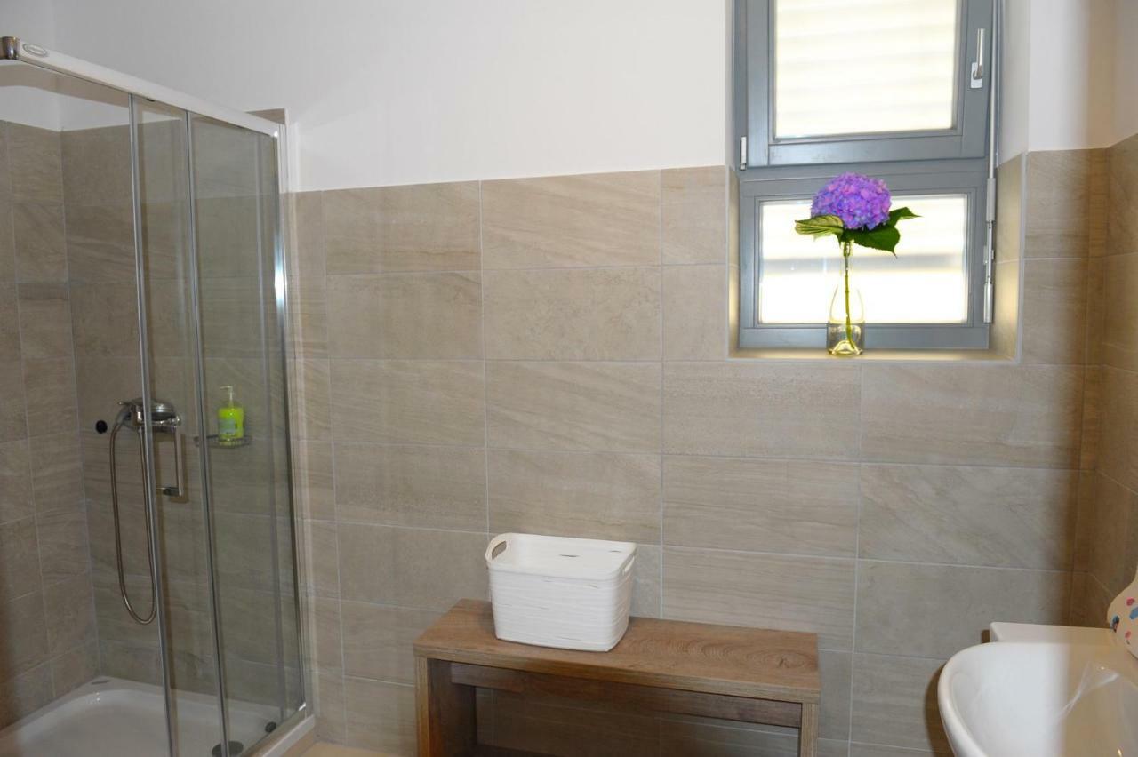 Hostel Ormoz Ngoại thất bức ảnh